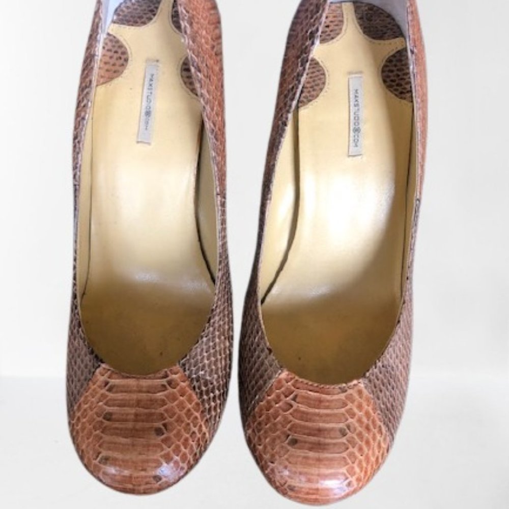 MAX STUDIO Snakeskin Heels